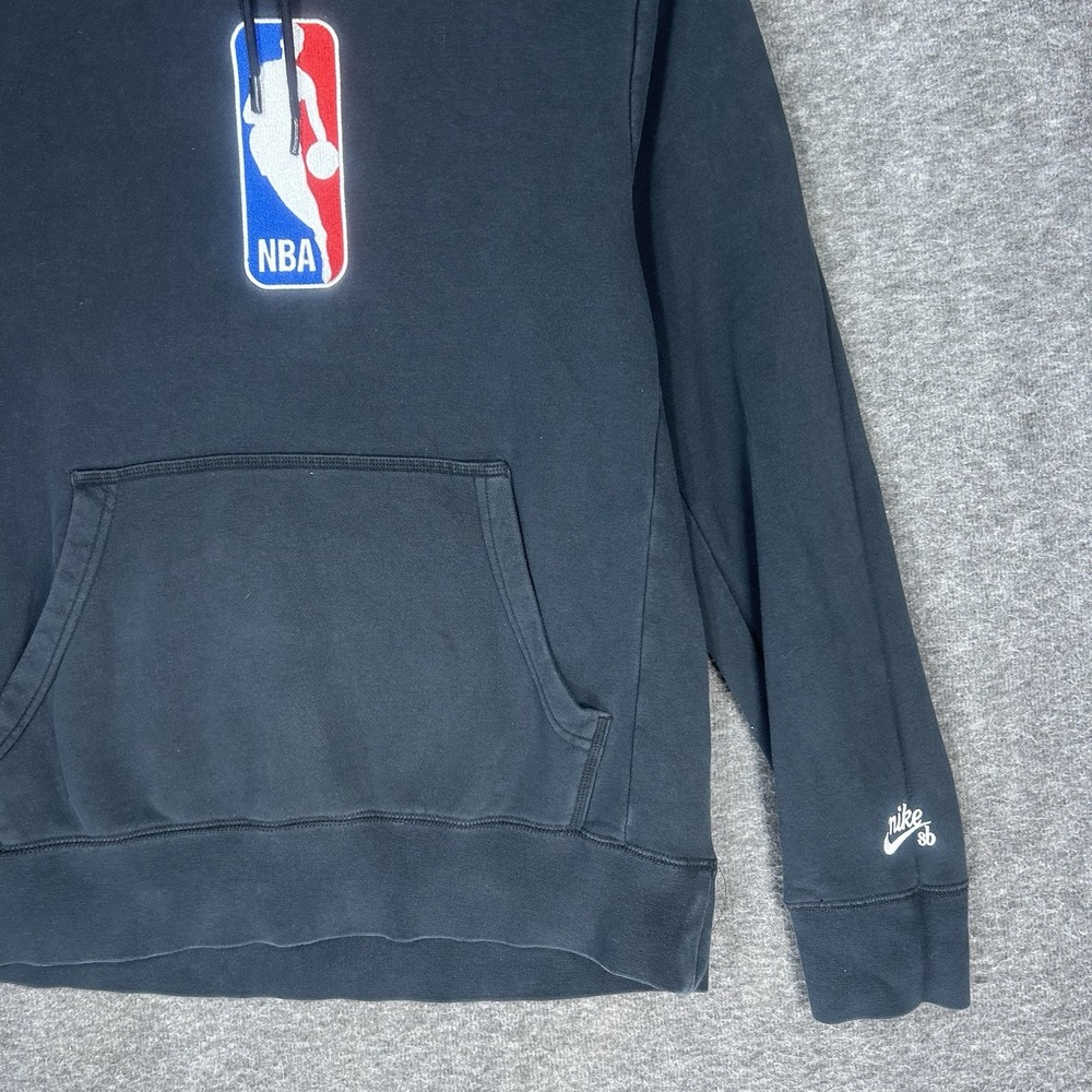 NIKE SB x NBA Hoodie Mens‎ M Faded Black Limited Edition 938412-010 - Picture 3 of 13